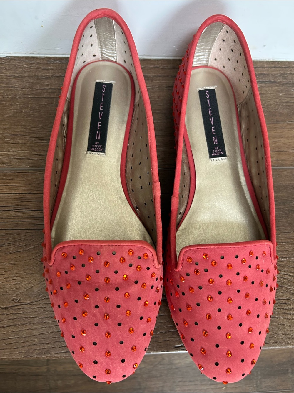 Steven by Steve Madden Women's Red Studded Suede Loafers Size 10w